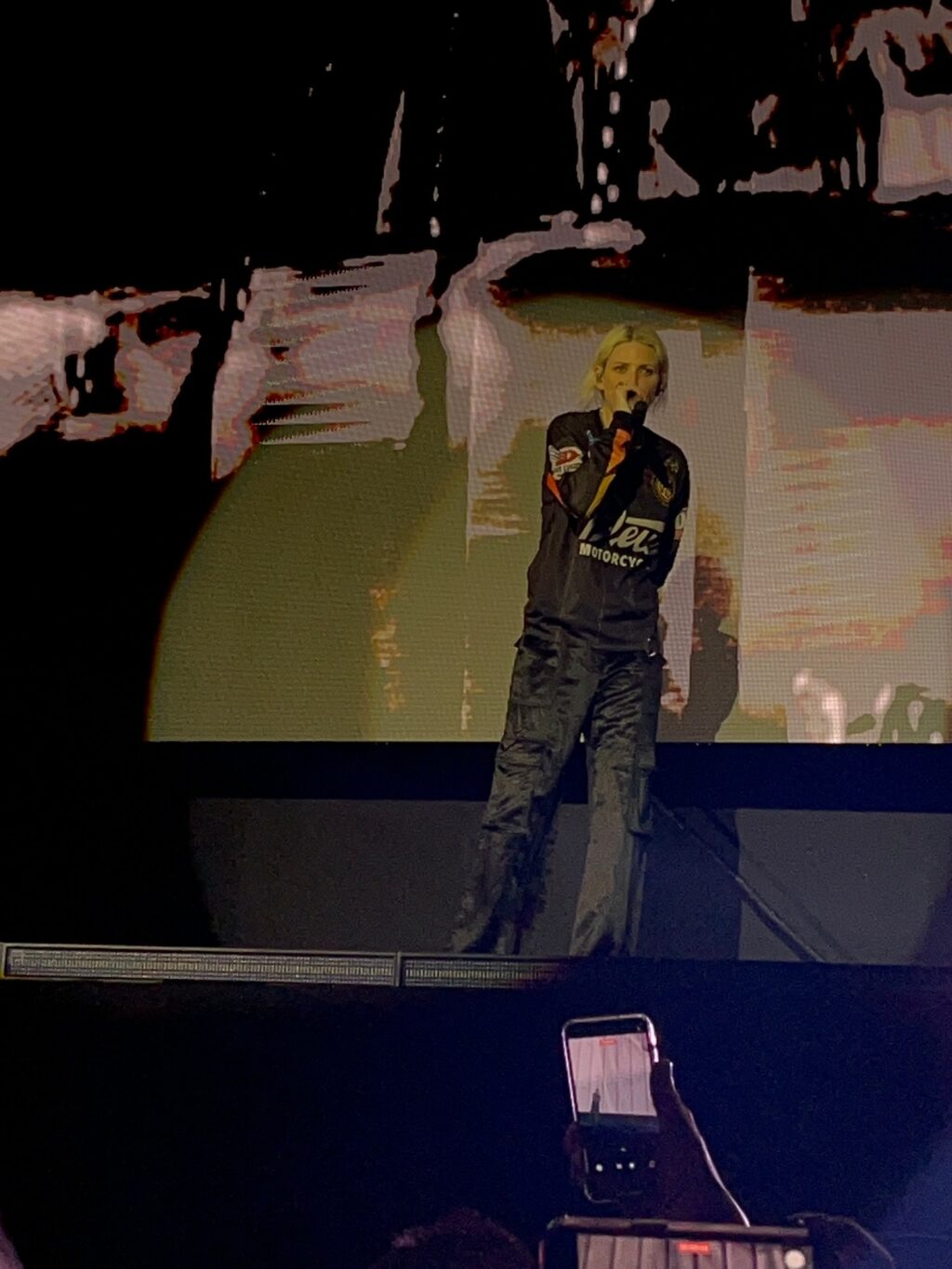 Instagram post from fromzerolp. This post is in position 10.