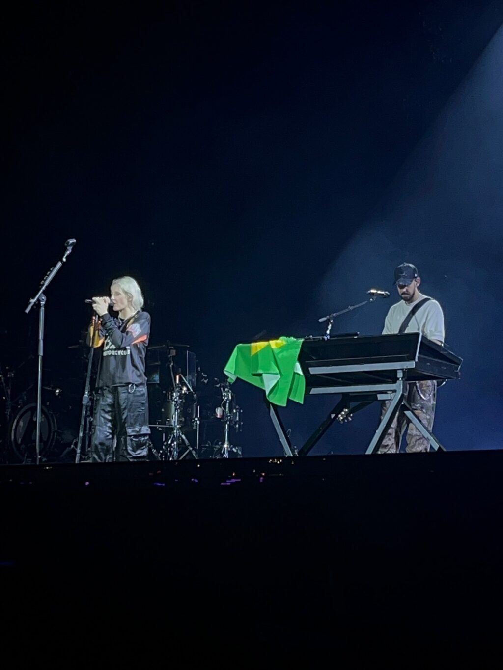 Instagram post from fromzerolp. This post is in position 8.